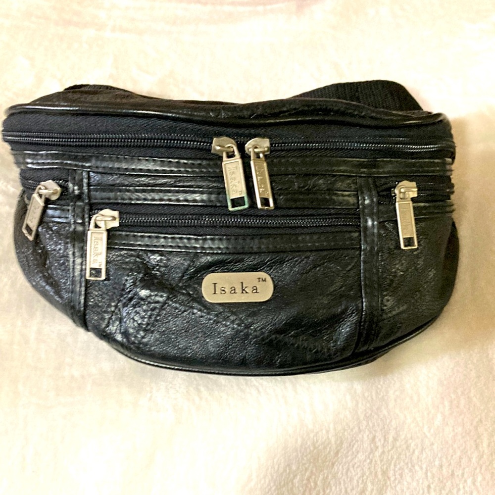 Vintage 1990’s Isaka Faux Leather Fanny Pack